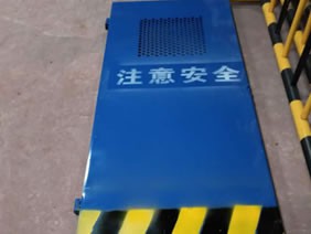 上海施工電梯安全門